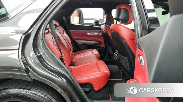 Genesis GV70 2024 Серый из Кореи, фото 3