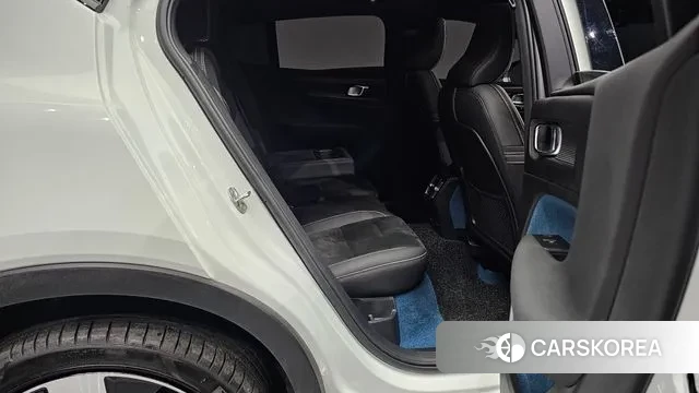 Volvo C40 Richards 2022 Белый из Кореи, фото 3