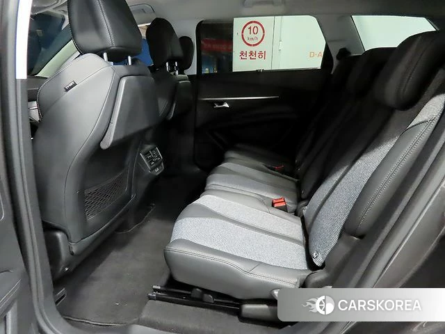Peugeot 5008 second generation 2019 Серый из Кореи, фото 3