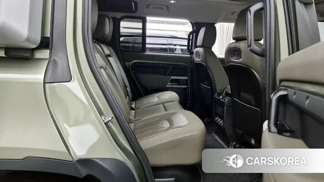 Land Rover Defender (L663) 2020 Светло-зеленый из Кореи, фото 3