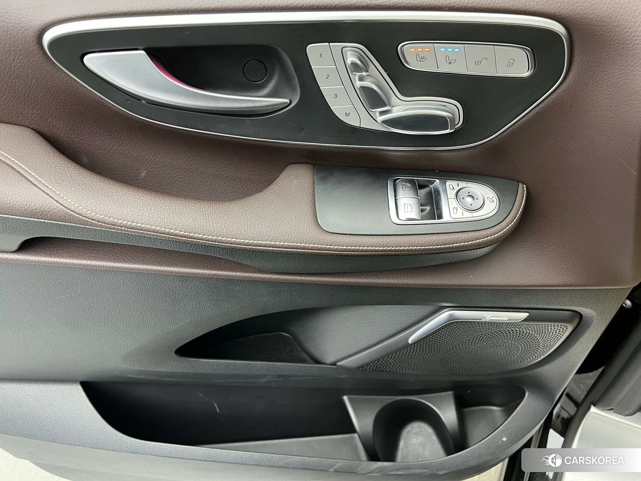 Mercedes-Benz V-class 2024 Черный из Китая, фото 3