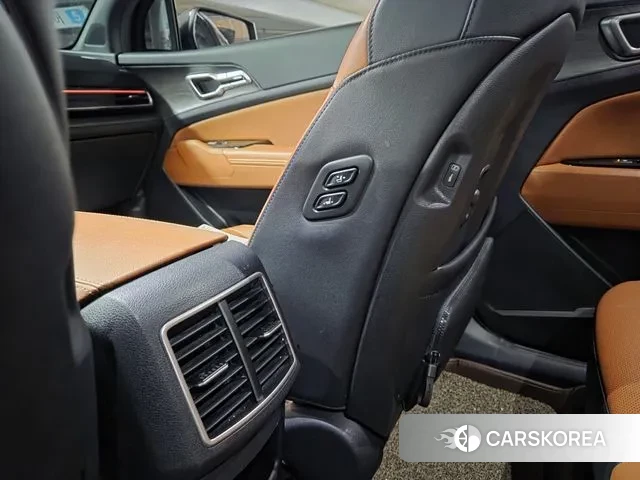 Kia Sportage 5th Generation 2021 Черный из Кореи, фото 3