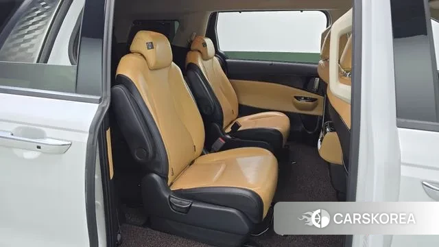 Kia Carnival 4th generation 2022 Белый из Кореи, фото 3