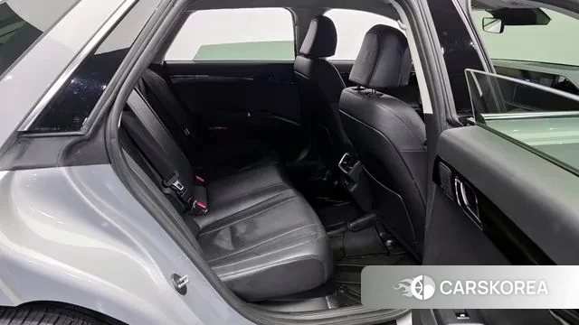 Hyundai Grandeur (GN7) 2025 Серебряный из Кореи, фото 3