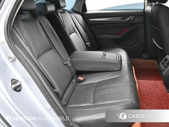 Honda Accord 10th Generation 2019 Серебристо-серый из Кореи, фото 3