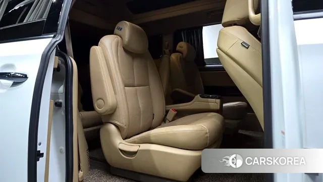 Kia The New Carnival 2019 Белый из Кореи, фото 3