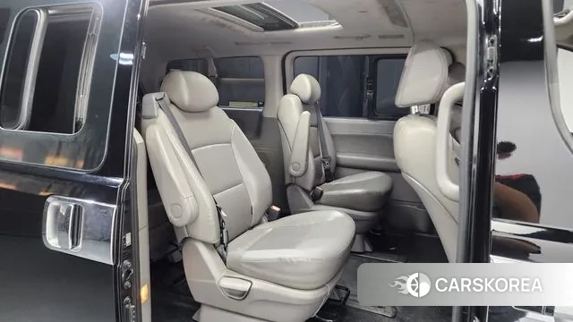 Hyundai The New Grand Starex 2019 Черный из Кореи, фото 3