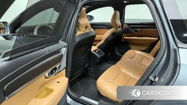Volvo V90 Cross-Country 2018 Серый из Кореи, фото 3