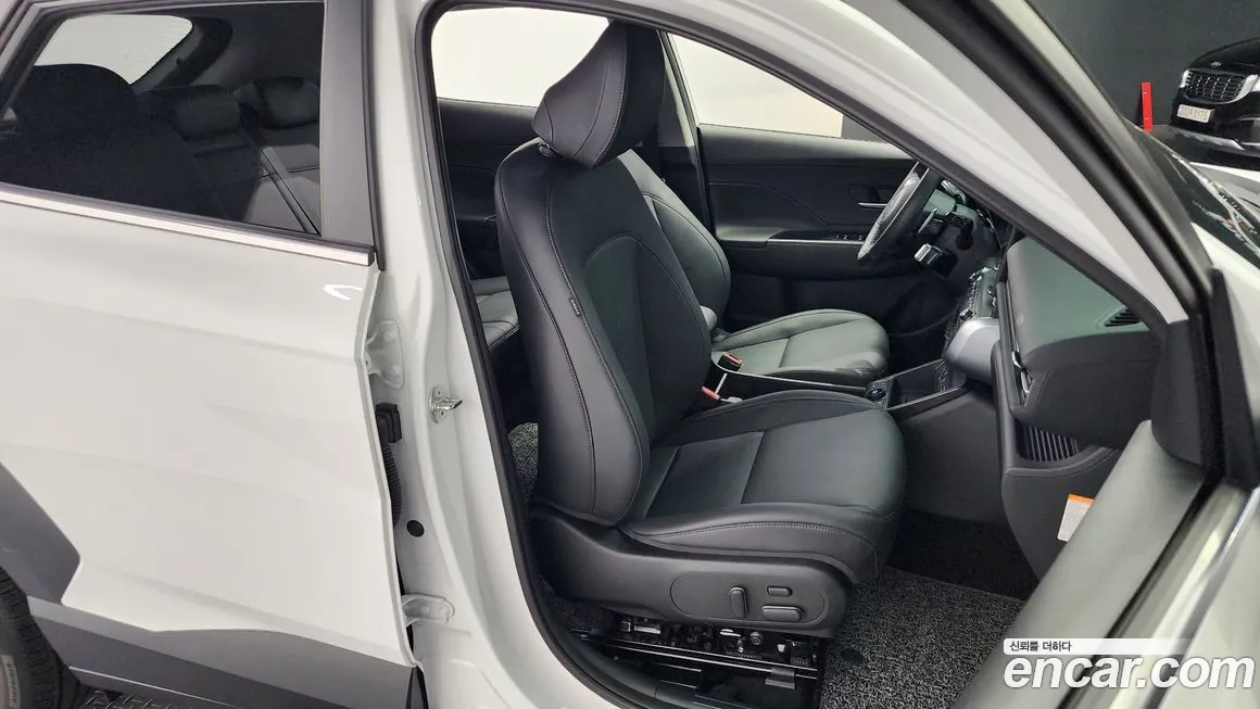 Hyundai Kona Hybrid (SX2) 2024 Белый из Кореи, фото 3