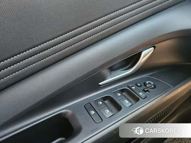 Hyundai Avante (CN7) 2022 Черный из Кореи, фото 3