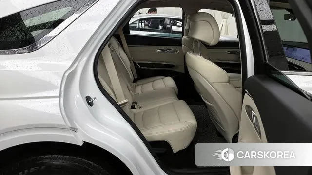 Genesis GV70 2024 Белый из Кореи, фото 3