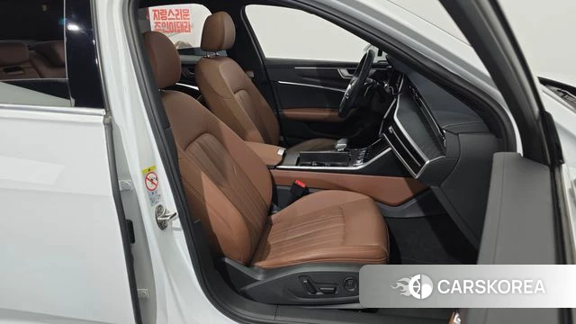 Audi A6 (C8) 2022 Белый из Кореи, фото 3