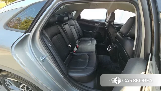 Kia K5 3rd generation 2022 Серебристо-серый из Кореи, фото 3