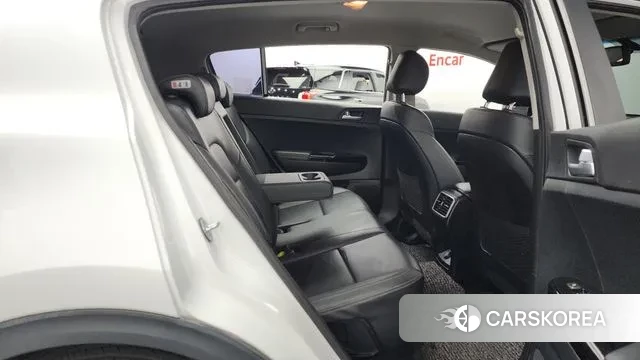 Kia Sportage 4th Generation 2018 Белый из Кореи, фото 3