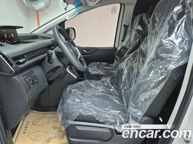 Hyundai Staria 2021 Белый из Кореи, фото 3