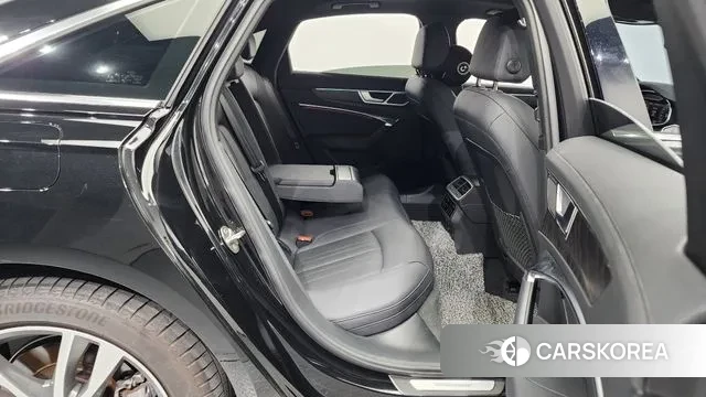 Audi A6 (C8) 2022 Черный из Кореи, фото 3
