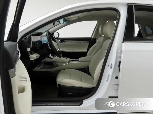 Hyundai The New Grandeur IG Hybrid 2021 Белый из Кореи, фото 3