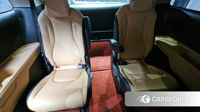 Kia Carnival 4th generation 2022 Белый из Кореи, фото 3