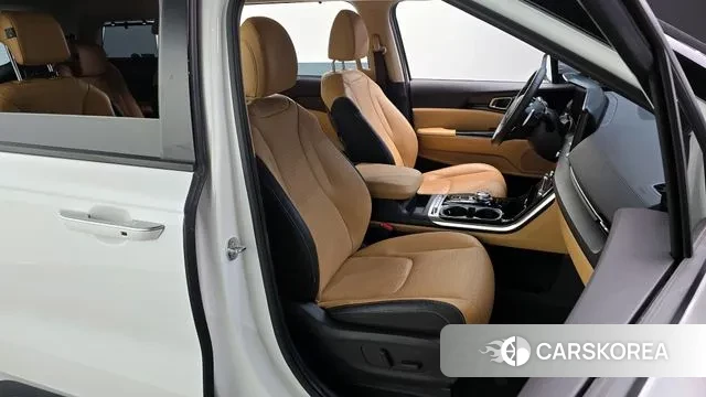 Kia Carnival 4th generation 2023 Белый из Кореи, фото 3