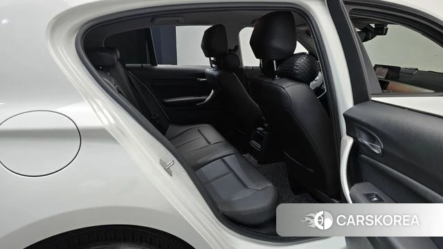 BMW 1 Series (F20) 2019 Белый из Кореи, фото 3