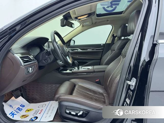 BMW 7 series 2022 Черный из Китая, фото 3