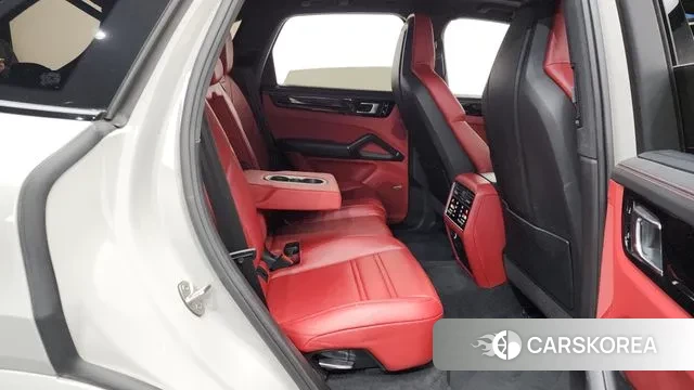 Porsche Cayenne (PO536) 2020 Серебристо-серый из Кореи, фото 3