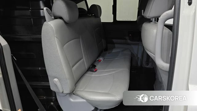 Hyundai The New Grand Starex 2018 Белый из Кореи, фото 3