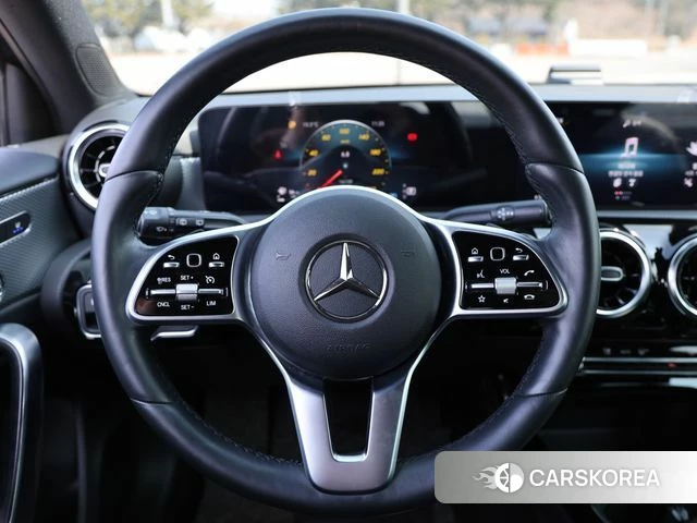 Mercedes-Benz A-Class W177 2021 Черный из Кореи, фото 3