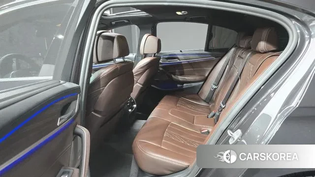 BMW 5 Series (G30) 2020 Серый из Кореи, фото 3