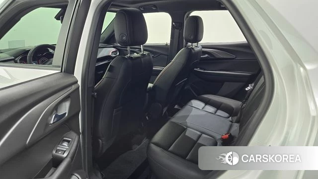 Chevrolet (GM Daewoo) Trailblazer 2021 Белый из Кореи, фото 3