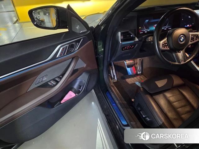 BMW i4 2022 Зеленый из Кореи, фото 3