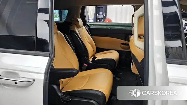 Kia Carnival 4th generation id 3031670 из Кореи 3