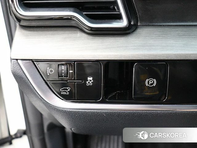 Kia Sportage 5th Generation 2024 Белый из Кореи, фото 3