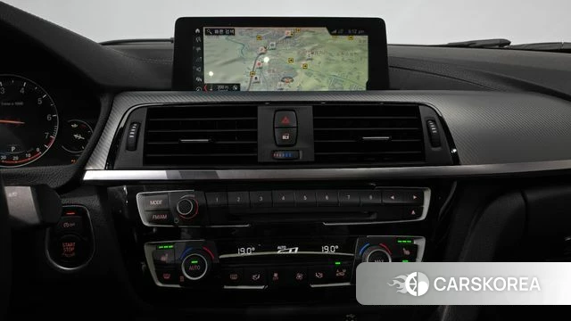 BMW 3 Series (F30) 2018 Черный из Кореи, фото 3
