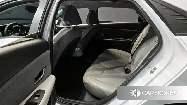 Hyundai Avante (CN7) 2021 Белый из Кореи, фото 3