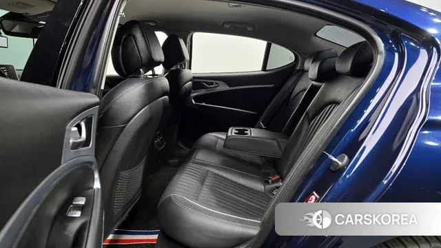 Genesis G70 2018 Синий из Кореи, фото 3