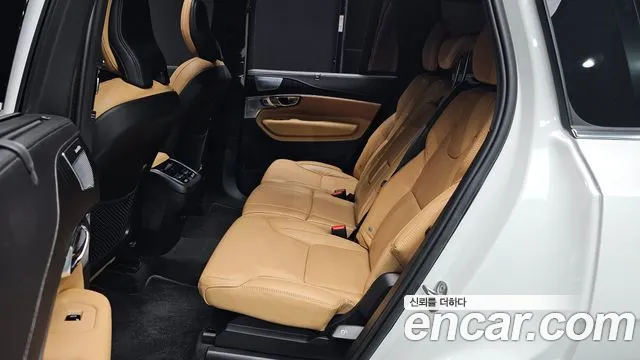 Volvo XC90 second Generation 2023 Белый из Кореи, фото 3