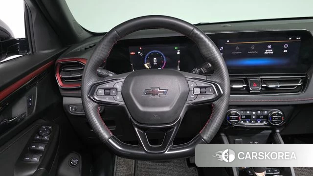 Chevrolet (GM Daewoo) The New Trail Blazer 2024 Черный из Кореи, фото 3