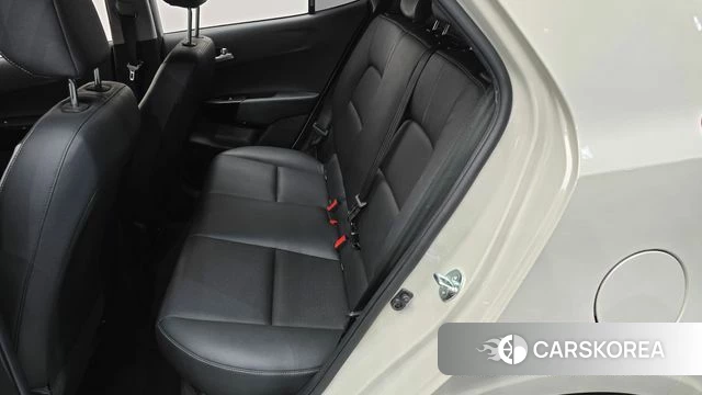 Kia Morning Urban (JA) 2022 Жемчужный цвет из Кореи, фото 3