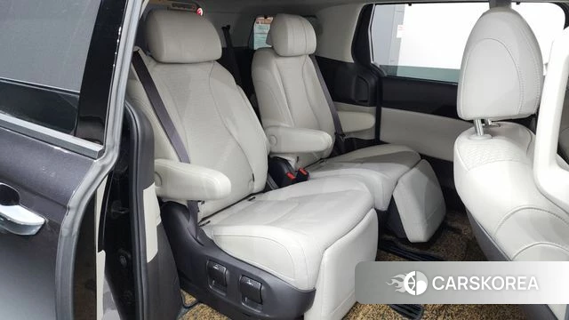 Kia Carnival 4th generation 2021 Серый из Кореи, фото 3