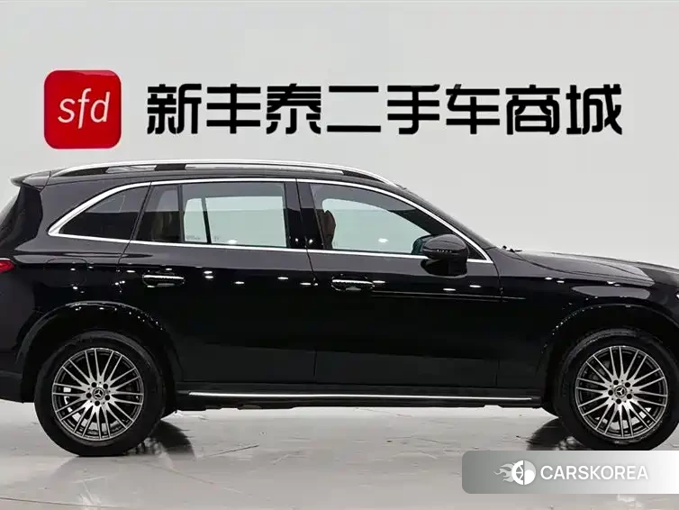 Mercedes-Benz GLC 2025 Черный из Китая, фото 3