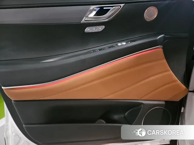 Genesis GV80 2023 Белый из Кореи, фото 3