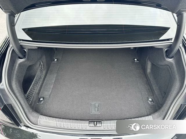 Audi A6L 2024 Черный из Китая, фото 3