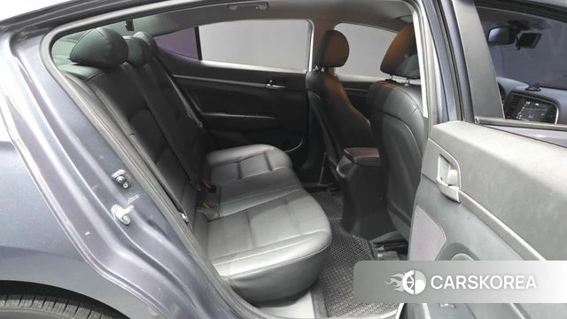 Hyundai Avante AD 2018 Серый из Кореи, фото 3