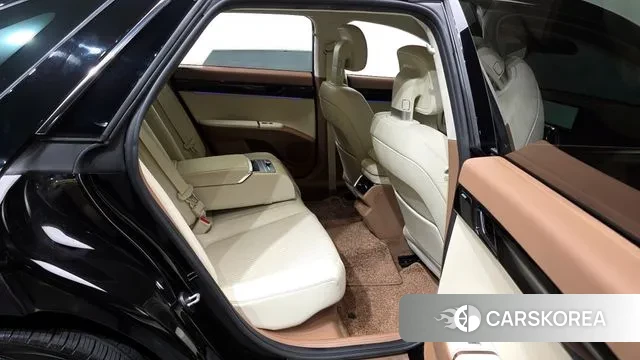 Hyundai Grandeur Hybrid (GN7) 2023 Черный из Кореи, фото 3