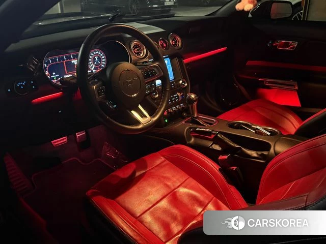 Ford Mustang 2018 Черный из Кореи, фото 3