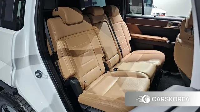 Hyundai Santa Fe (MX5) 2023 Белый из Кореи, фото 3