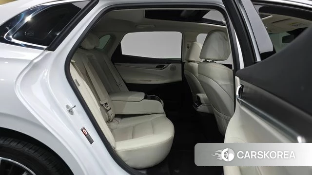 Hyundai The New Grandeur IG 2022 Белый из Кореи, фото 3