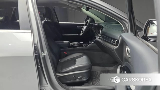 Kia Sportage 5th Generation 2022 Серебряный из Кореи, фото 3