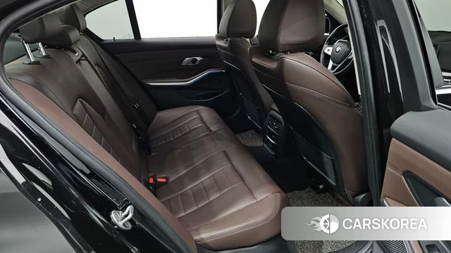 BMW 3 Series (G20) 2022 Черный из Кореи, фото 3